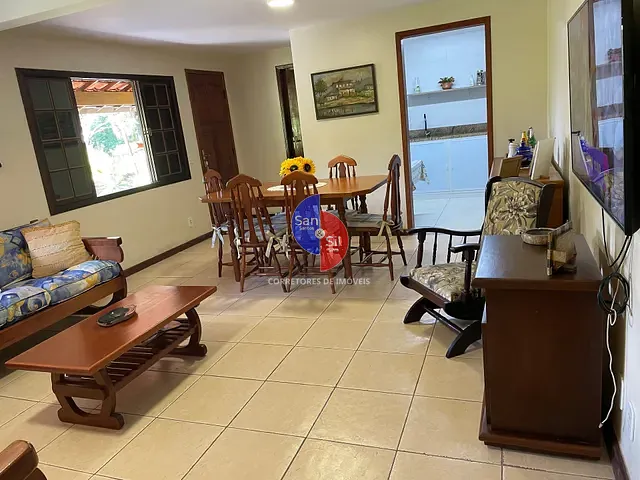 Sítio com 3250m² 5 quartos e 4 banheiros, à venda, no bairro Espinhaço em Guapimirim