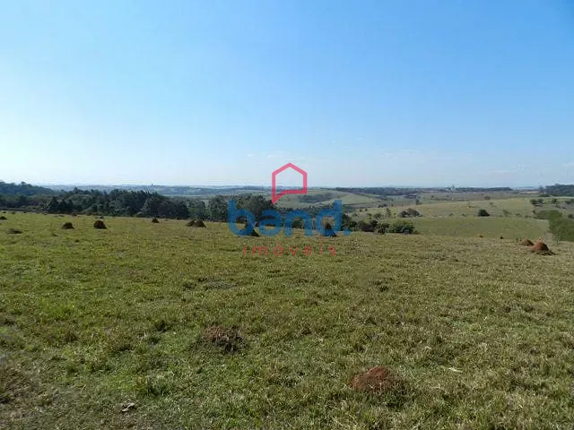 Sítio com 66000m², à venda, no bairro Piquira em Porto Feliz