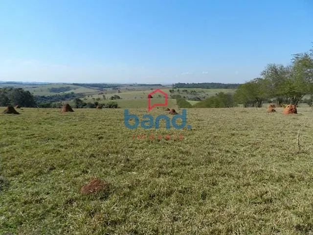 Sítio com 66000m², à venda, no bairro Piquira em Porto Feliz
