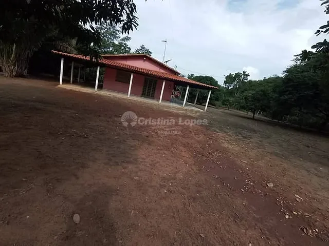 Sítio com 6848m² 3 quartos e 1 banheiro, à venda, no bairro Santa Rosa em Palmeirais