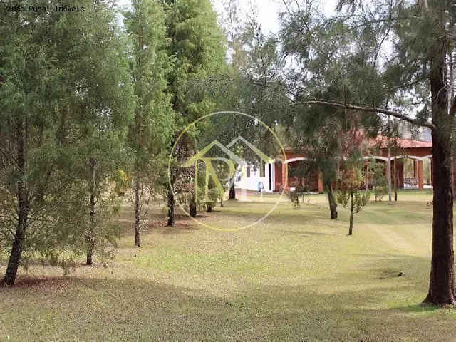 Sítio com 9m², à venda, no bairro Jardim Novo Aeroporto em Itapetininga