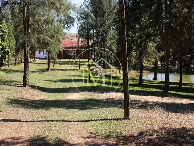Sítio com 9m², à venda, no bairro Jardim Novo Aeroporto em Itapetininga