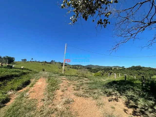 Sítio com 205700m², à venda, no bairro Tapiratiba em Tapiratiba