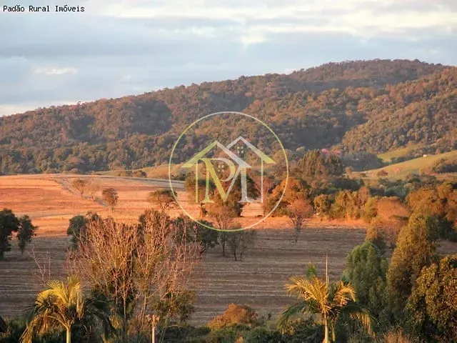 Sítio com 51000m², à venda, no bairro Parque Monte Bianco em Araçoiaba da Serra