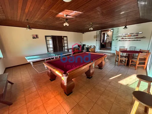 Sítio com 28500m² 5 quartos e 2 banheiros, à venda, no bairro Zona Rural em Boituva