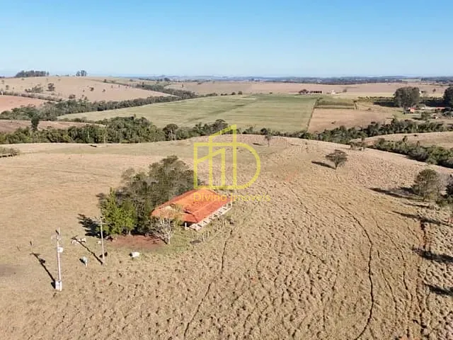 Sítio com 399300m², à venda, no bairro Área Rural em Itapetininga