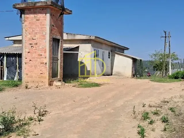 Sítio com 72600m² 3 quartos e 1 banheiro, à venda, no bairro Vila Sao Joao em São Miguel Arcanjo