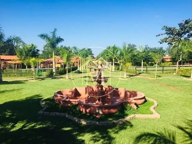 Sítio com 20000m² 3 quartos e 4 banheiros, à venda, no bairro Terras de Santa Rosa em Salto