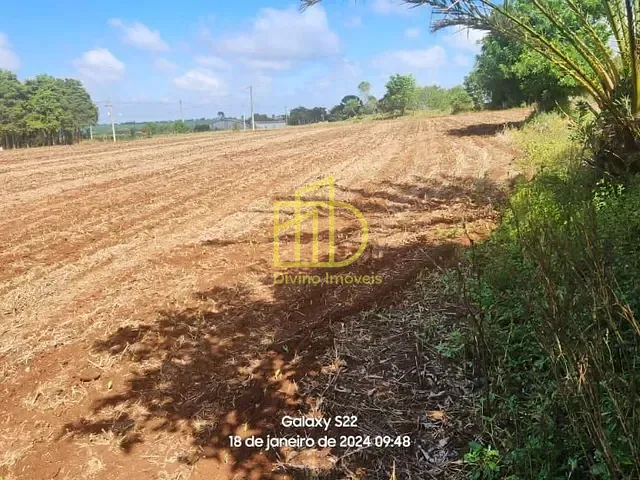 Sítio com 30000m² 1 quarto e 1 banheiro, à venda, no bairro Vila Sao Joao em São Miguel Arcanjo