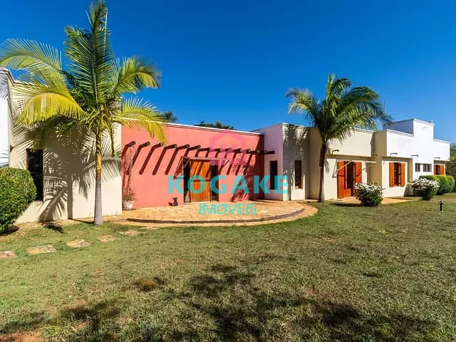 Sítio com 140000m² 7 quartos e 7 banheiros, à venda, no bairro Zona Rural em São Luiz do Paraitinga