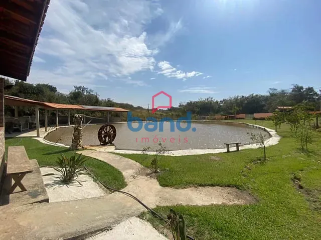 Haras com 80000m² 4 quartos e 5 banheiros, à venda, no bairro Caiacatinga em Porto Feliz