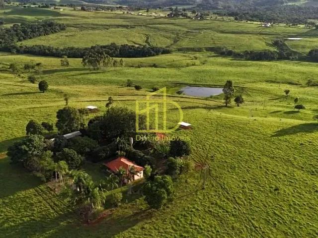 Sítio com 294998m², à venda, no bairro Área Rural de Itapetininga em Itapetininga