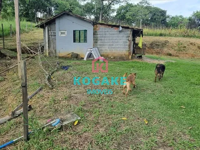 Sítio com 40000m² 4 quartos e 3 banheiros, à venda, no bairro Buquirinha em São José dos Campos