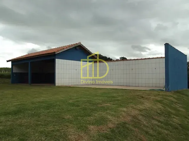 Sítio com 363000m², à venda, no bairro Área Rural de Tatuí em Tatuí