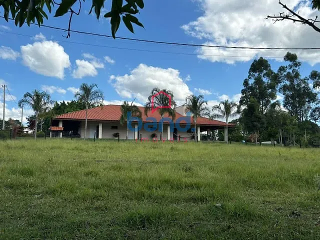 Sítio com 56144m² 3 quartos e 2 banheiros, à venda, no bairro Palmital em Porto Feliz