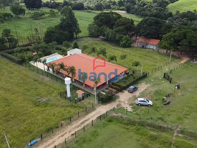 Sítio com 56144m² 3 quartos e 2 banheiros, à venda, no bairro Palmital em Porto Feliz
