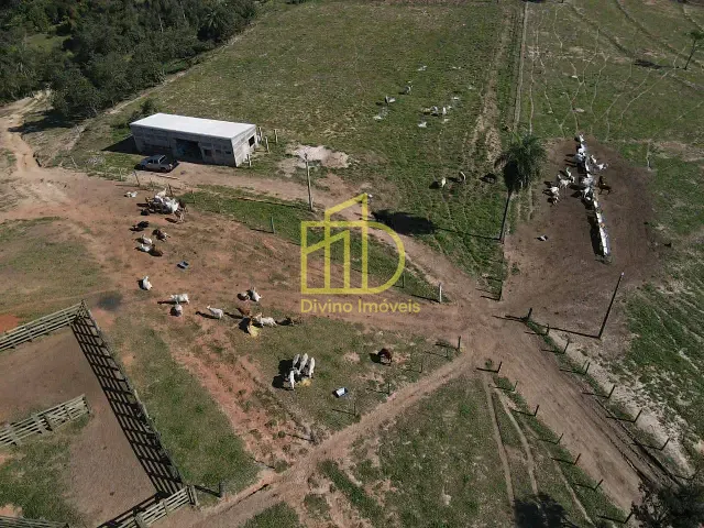 Sítio com 230000m² 3 quartos e 1 banheiro, à venda, no bairro Zona Rural em Corumbataí