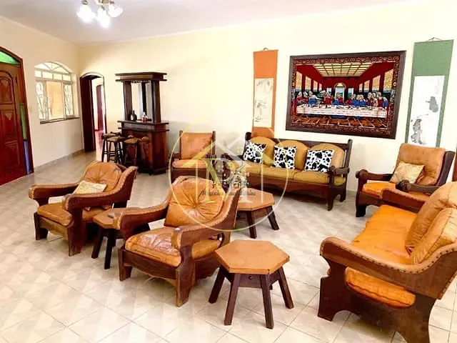 Sítio com 556600m² 5 quartos e 6 banheiros, à venda, no bairro Várzea de Cima em Sarapuí