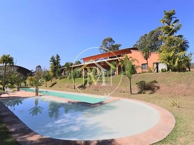 Sítio com 24023m² 7 quartos e 10 banheiros, à venda, no bairro Jd Escócia em Araçoiaba da Serra