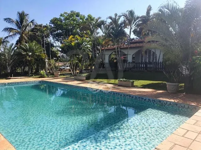 Sítio com 121000m² 3 quartos e 3 banheiros, à venda, no bairro Estrada Municipal de Guedes em Jaguariúna