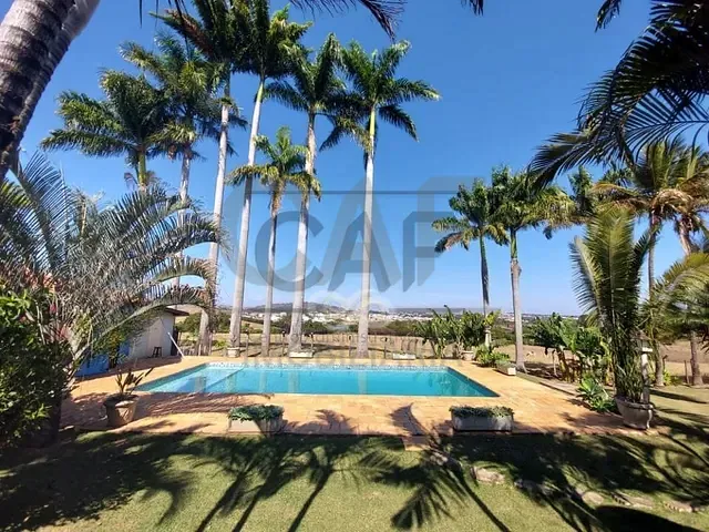 Sítio com 121000m² 3 quartos e 3 banheiros, à venda, no bairro Estrada Municipal de Guedes em Jaguariúna