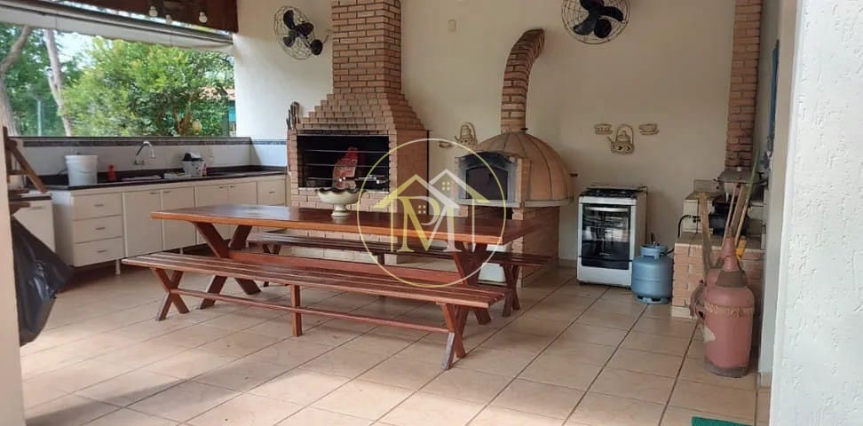 Chácara à venda com 5 quartos, 800m² - Foto 8
