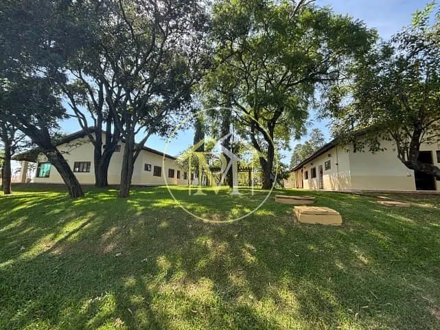Chácara à venda com 5 quartos, 800m² - Foto 11