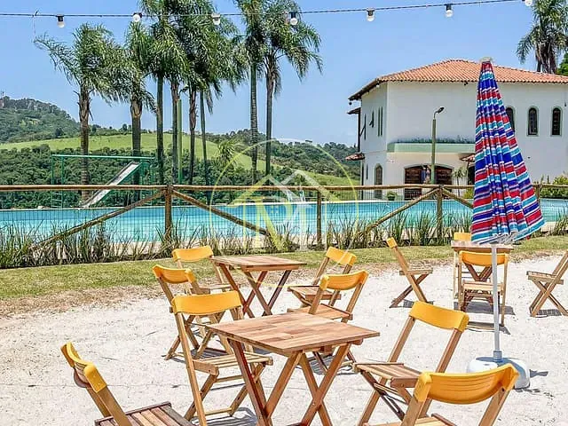 Sítio com 242000m² 6 quartos e 5 banheiros, à venda, no bairro Jardim Guaçu em São Roque
