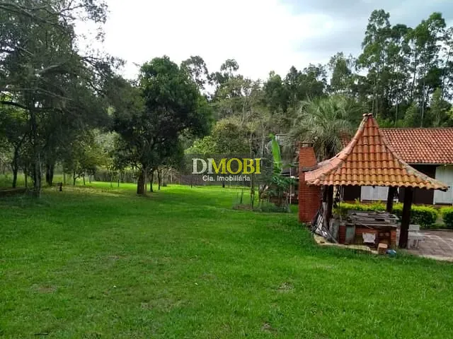 Sítio com 9740m² 4 quartos e 2 banheiros, à venda, no bairro Recanto da Corcunda em Gravataí
