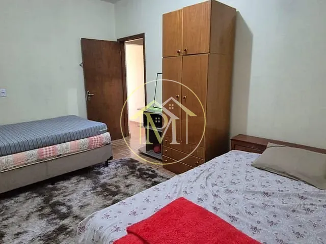 Sítio com 60000m² 4 quartos e 3 banheiros, à venda, no bairro Centro em Porangaba