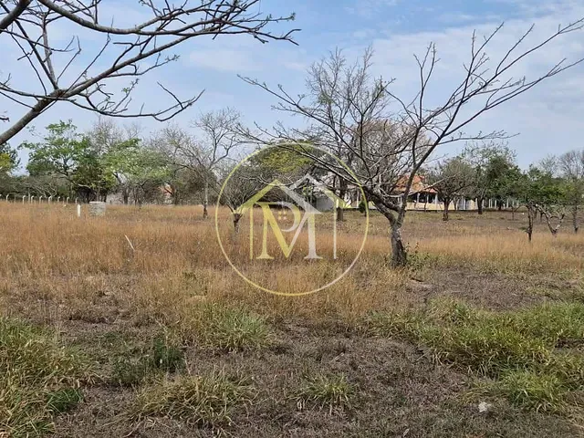 Sítio com 20000m² 3 quartos e 3 banheiros, à venda, no bairro Centro em Porangaba