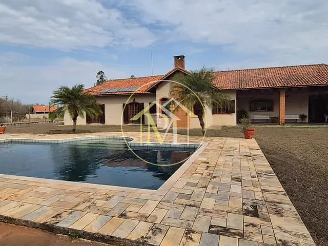 Sítio com 20000m² 3 quartos e 3 banheiros, à venda, no bairro Centro em Porangaba