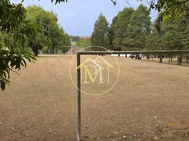 Sítio com 220000m² 3 quartos e 2 banheiros, à venda, no bairro Centro em Itapetininga