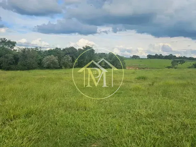 Terreno com 48000m², à venda, no bairro Parque Residencial Colina das Estrelas em Tatuí