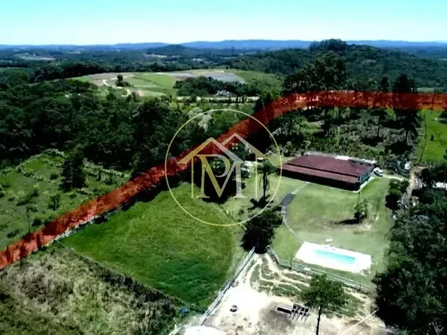 Sítio com 50000m² 6 quartos e 6 banheiros, à venda, no bairro Centro em Ibiúna