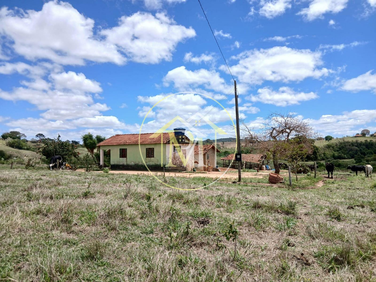 Sítio, 2 quartos, 2 hectares - Foto 1