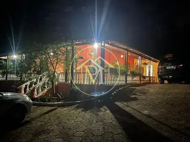 Sítio com 115000m² 3 quartos e 2 banheiros, à venda, no bairro Centro em Piedade