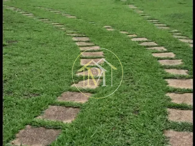 Sítio com 36000m² 3 quartos e 2 banheiros, à venda, no bairro Área Rural de Porangaba em Porangaba