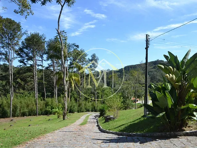 Sítio com 140000m² 4 quartos e 3 banheiros, à venda, no bairro Gabriel Piza em São Roque