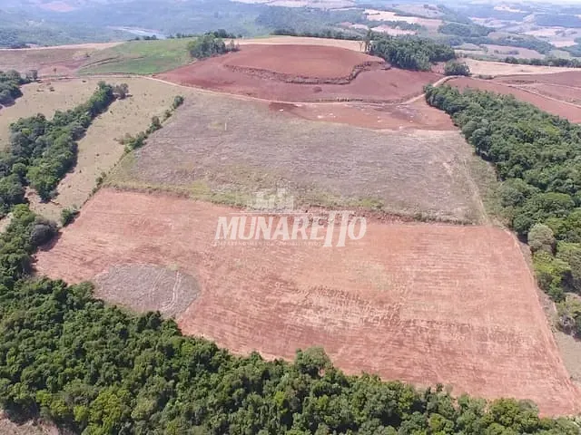 Sítio com 365290m², à venda, no bairro Interior em Piratuba