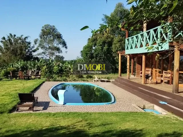 Sítio com 27000m² 6 quartos e 3 banheiros, à venda, no bairro Rincão São João em Glorinha