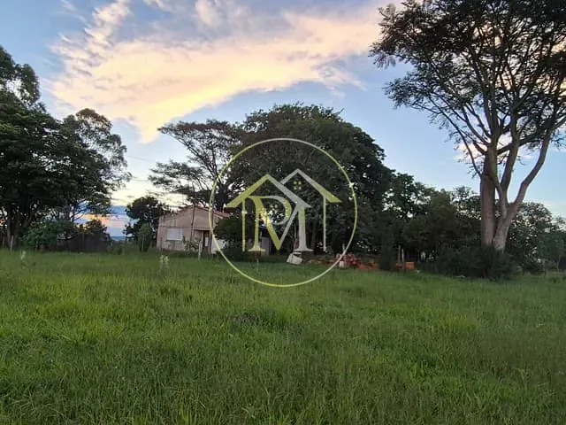 Sítio com 52000m² 2 quartos e 1 banheiro, à venda, no bairro Rural em Cesário Lange