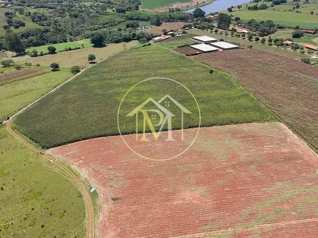 Sítio com 164560m², à venda, no bairro Rural em Cesário Lange