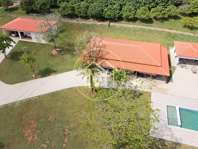 Sítio com 121000m² 3 quartos e 4 banheiros, à venda, no bairro Rural em Tietê