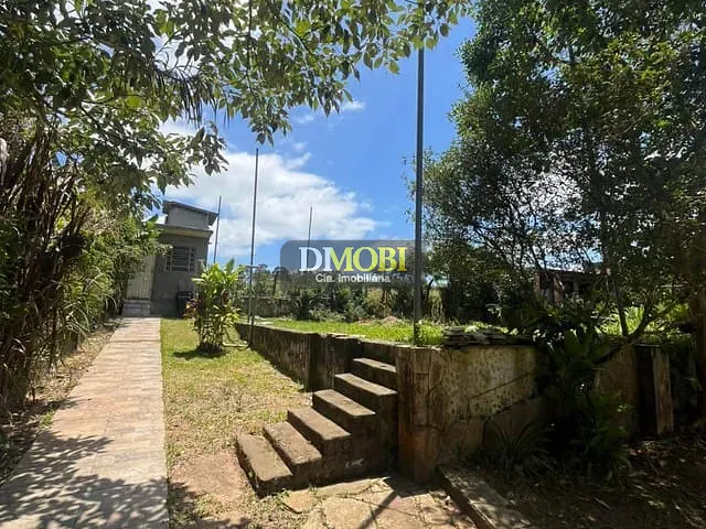 Sítio com 1080m² 3 quartos e 3 banheiros, à venda, no bairro Parque Itacolomi em Gravataí