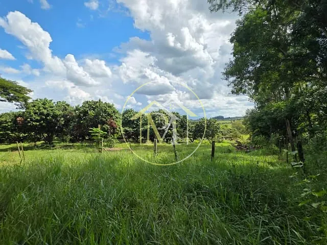 Sítio com 217800m² 3 quartos e 2 banheiros, à venda, no bairro Rural em Porto Feliz