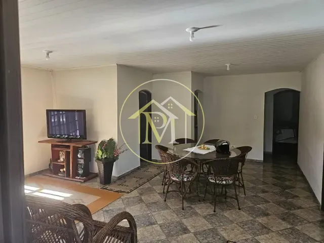Sítio com 108900m² 3 quartos e 3 banheiros, à venda, no bairro Rural em Cesário Lange
