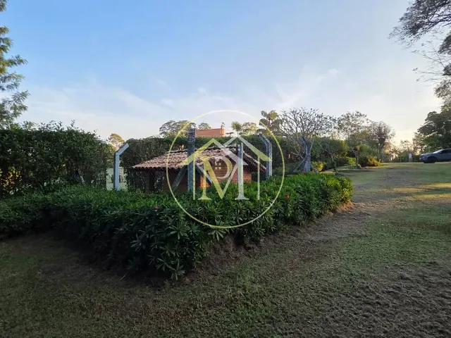 Sítio com 121000m² 3 quartos e 2 banheiros, à venda, no bairro Centro em Araçoiaba da Serra