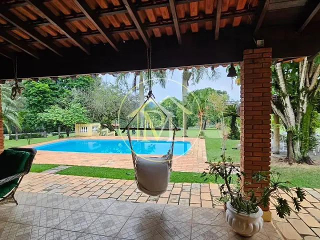 Sítio com 55660m² 4 quartos e 3 banheiros, à venda, no bairro Área rural em Porto Feliz