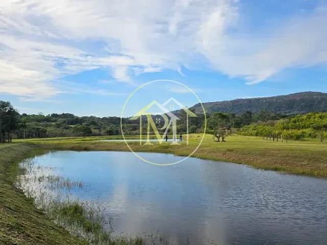 Sítio com 96800m² 3 quartos e 4 banheiros, à venda, no bairro Área rural em Araçoiaba da Serra